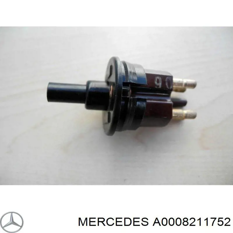  A0008211752 Mercedes