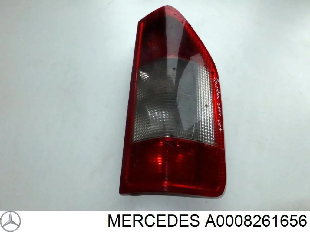 Задні ліхтарі Mercedes A0008261656 ціна, від 24.74 USD