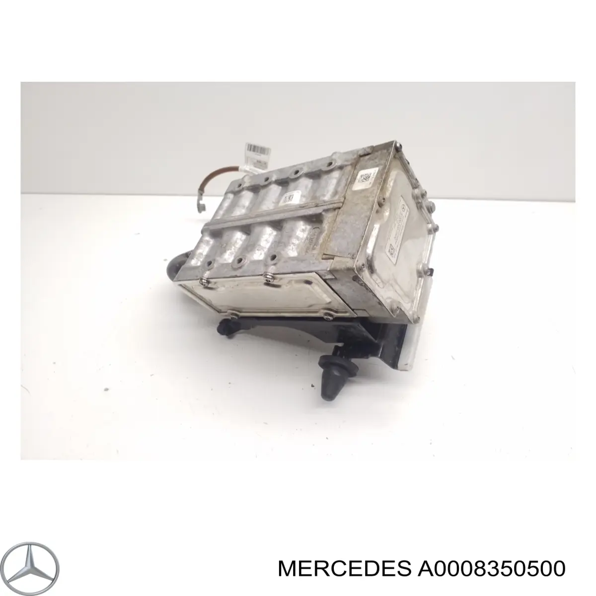 Електропідігрівач охолоджуючої рідини Mercedes A0008350500 ціна, від 525.68 USD