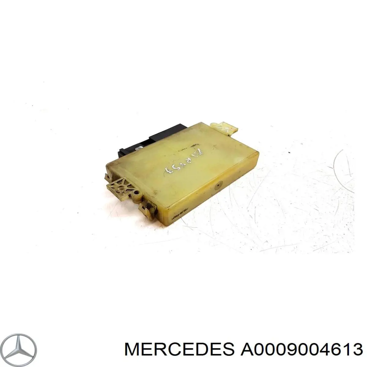 Купити A0009004613 Mercedes Блок управління AD BLUE