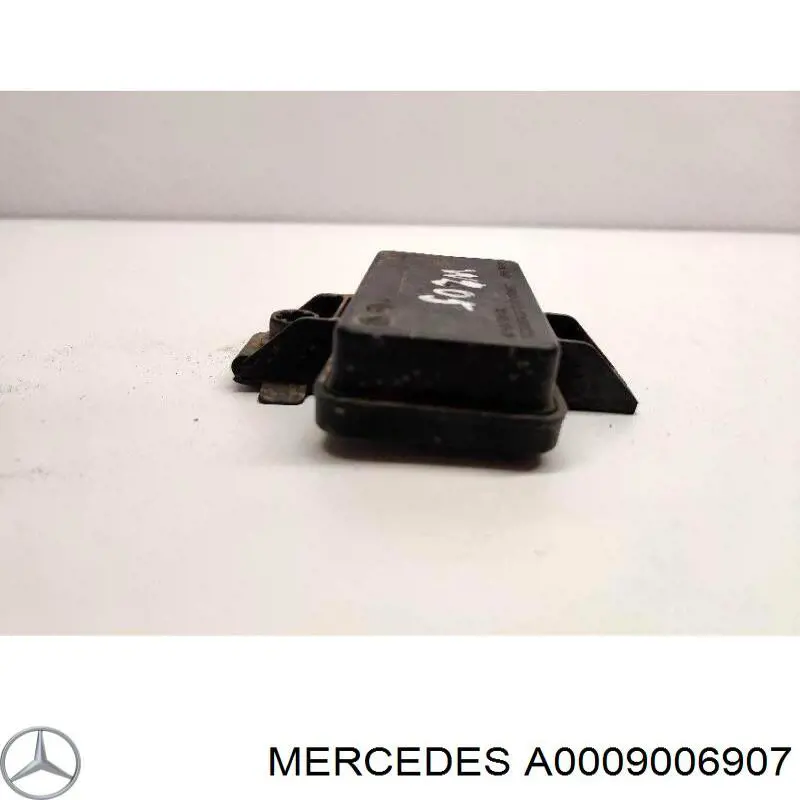 Купити A0009006907 Mercedes Блок системи контролю тиску в шинах
