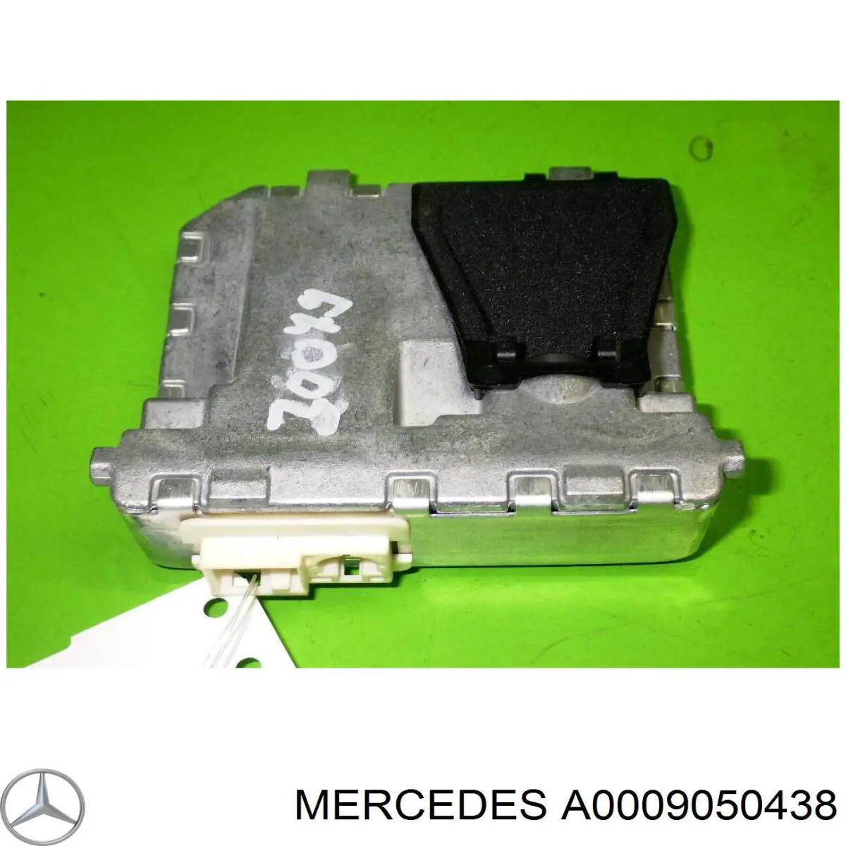  0009050438 Mercedes