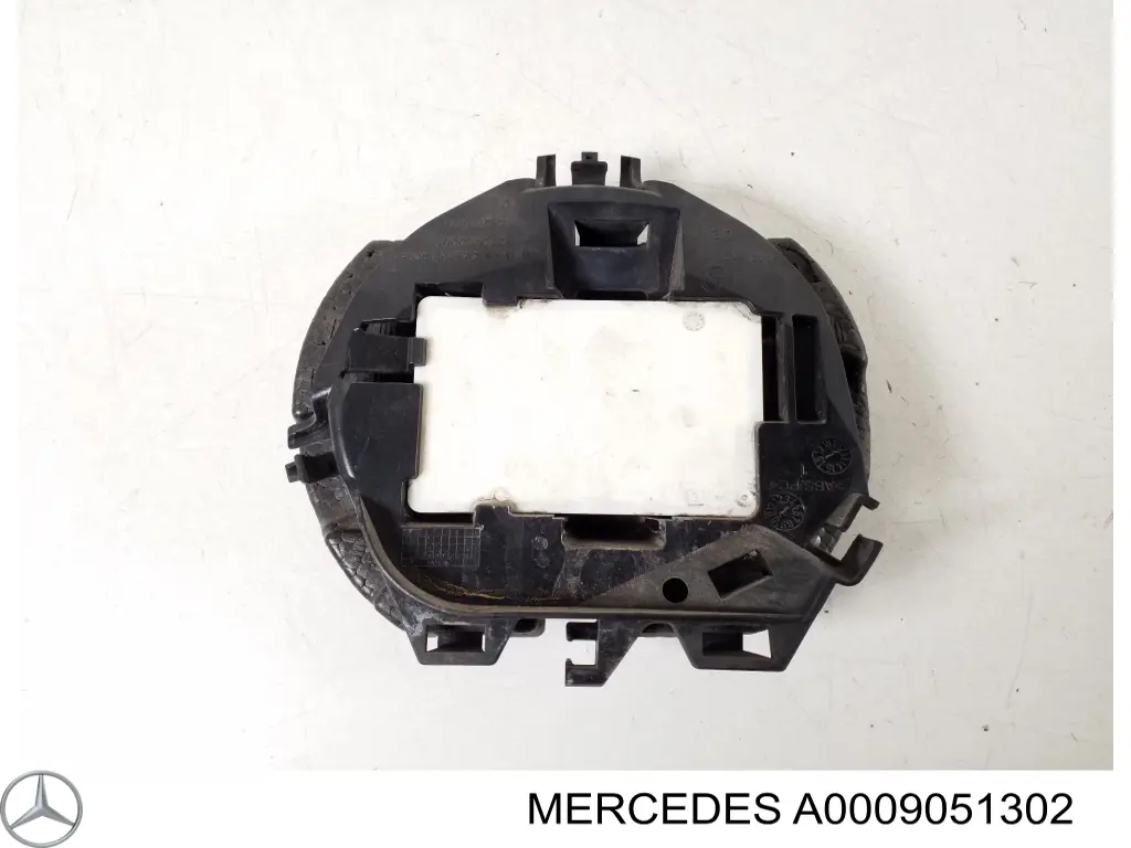 A0009051302 Mercedes Радарний датчик дистанції