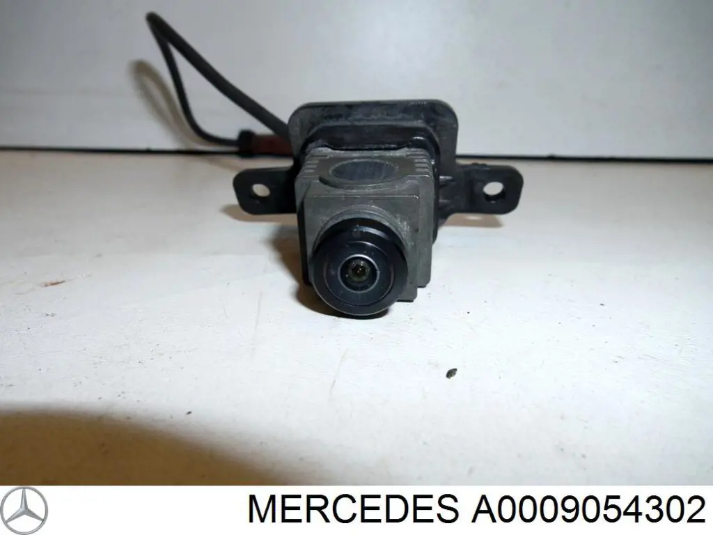 Камера системи забезпечення видимості Mercedes A0009054302 ціна, від 198.55 USD
