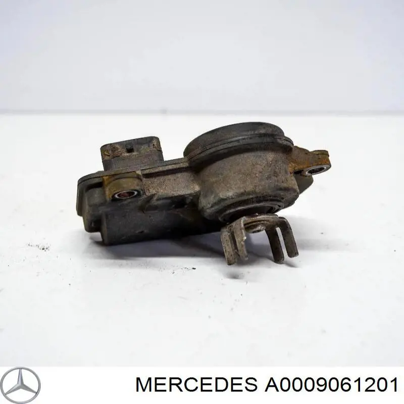  Mercedes A0009061201 ціна, від 104.62 USD