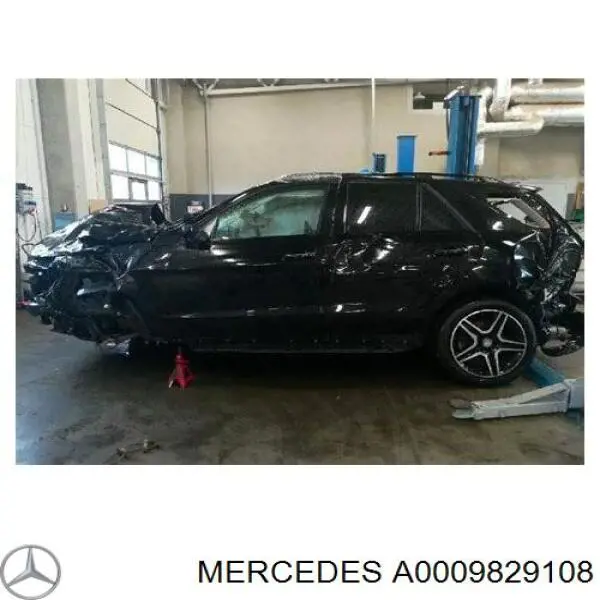 Акумуляторна батарея, АКБ A0009829108 Mercedes