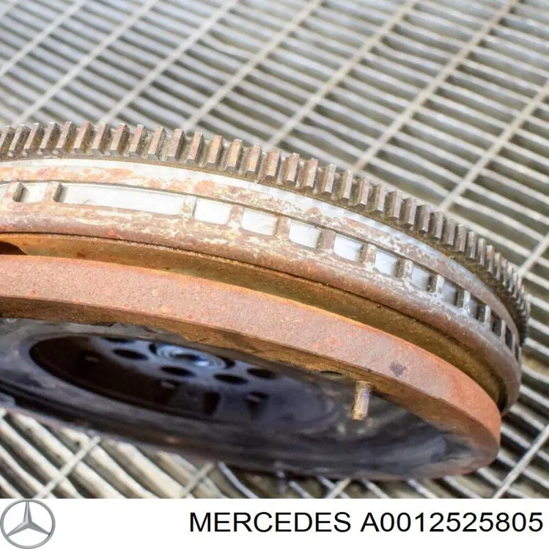 Диск зчеплення A0012525805 Mercedes