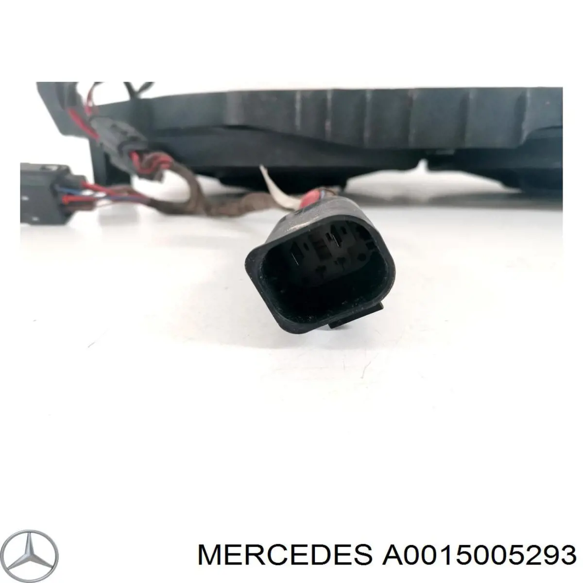 Купити A0015005293 Mercedes Облицювання рамки радіатора