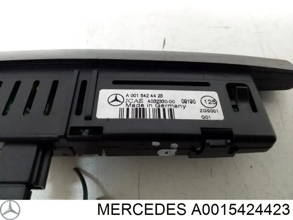 Купити A2045420523 Mercedes Дисплей парктроніка
