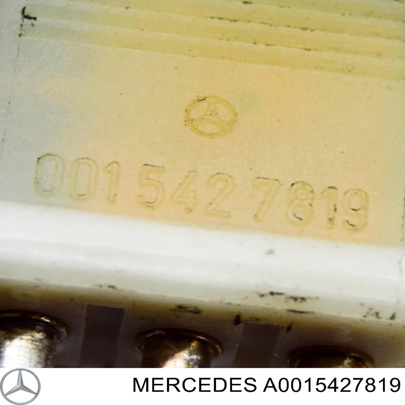 Реле керування склопідіймачем A0015427819 Mercedes