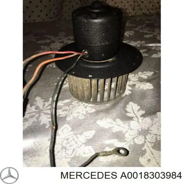 Купити A0018303984 Mercedes Регулюючий клапан охолоджувальної рідини