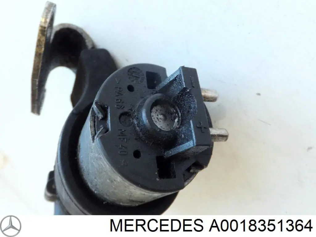 Купити A0018351364 Mercedes Водяний насос охолодження електро додатковий