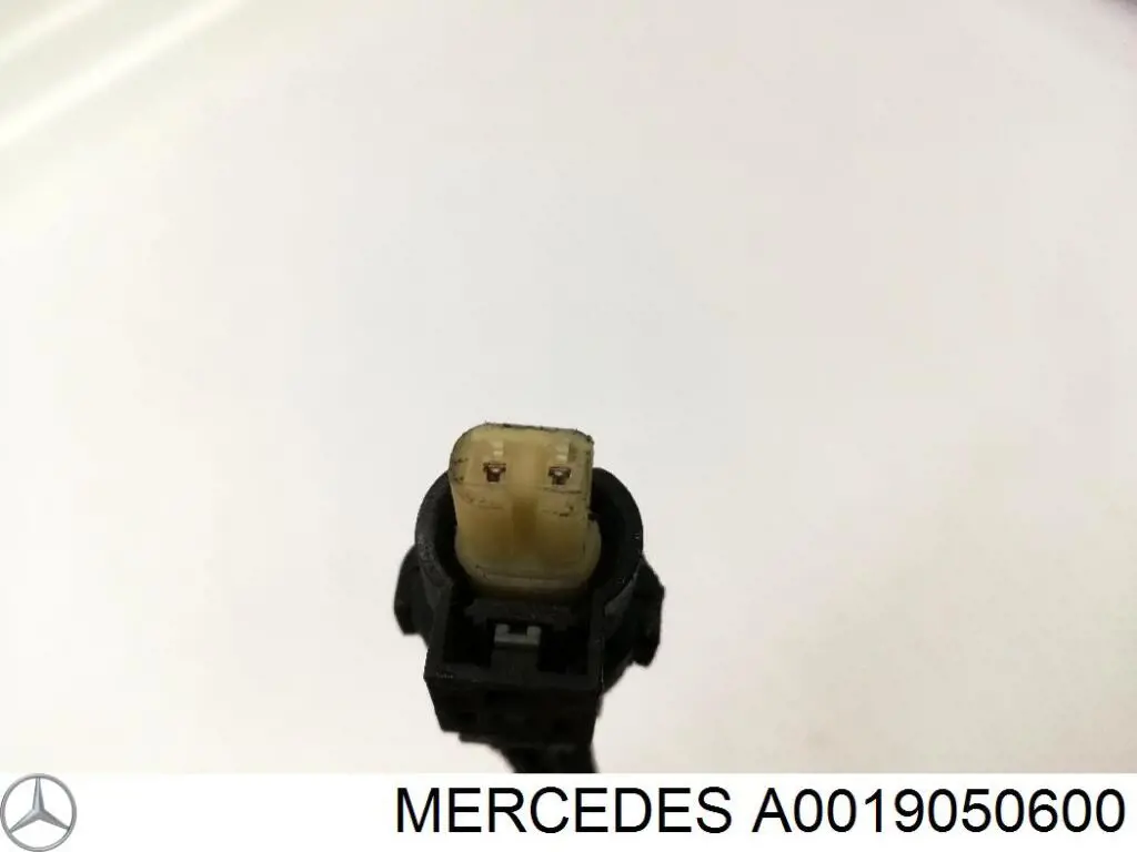 A0019050600 Mercedes Датчик температури відпрацьованих газів (ВГ), до каталізатора