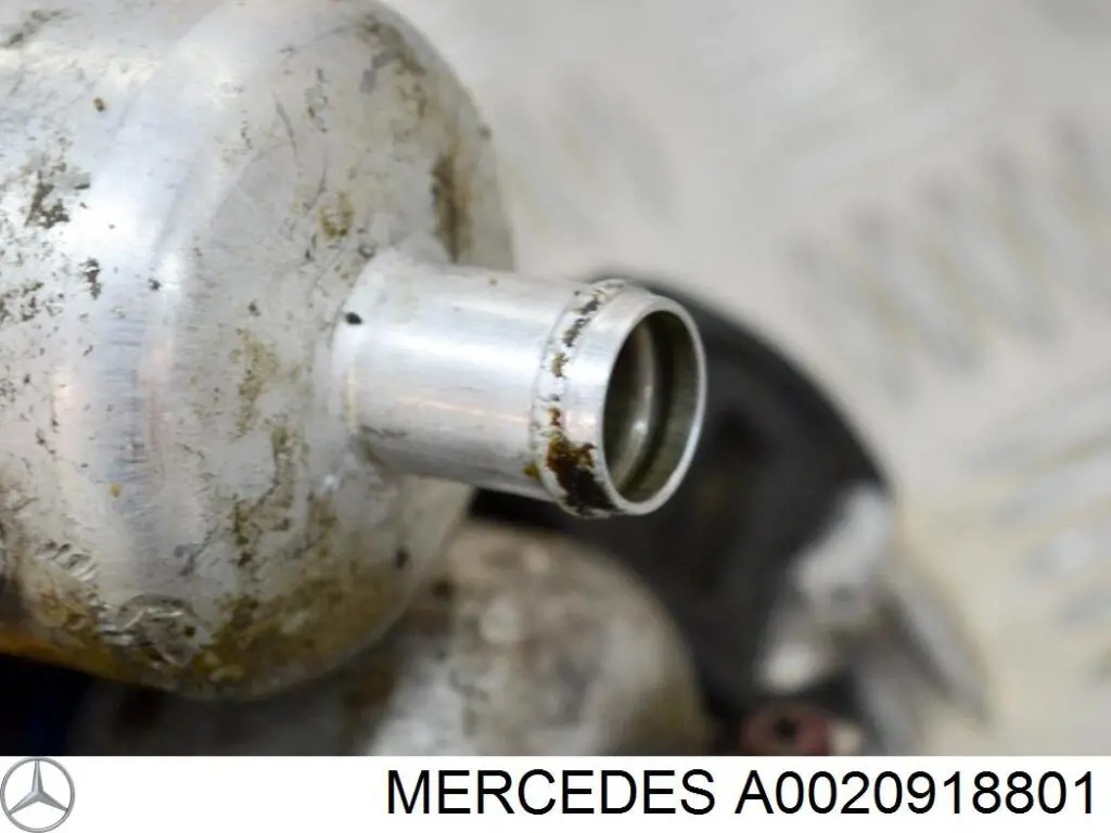 Паливний насос магістральний Mercedes A0020918801 ціна, від 36.94 USD