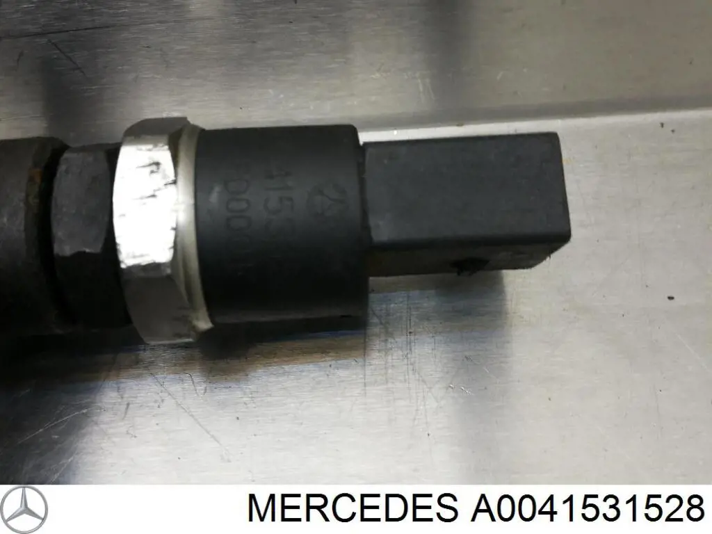 A0041531528 Mercedes Манометри