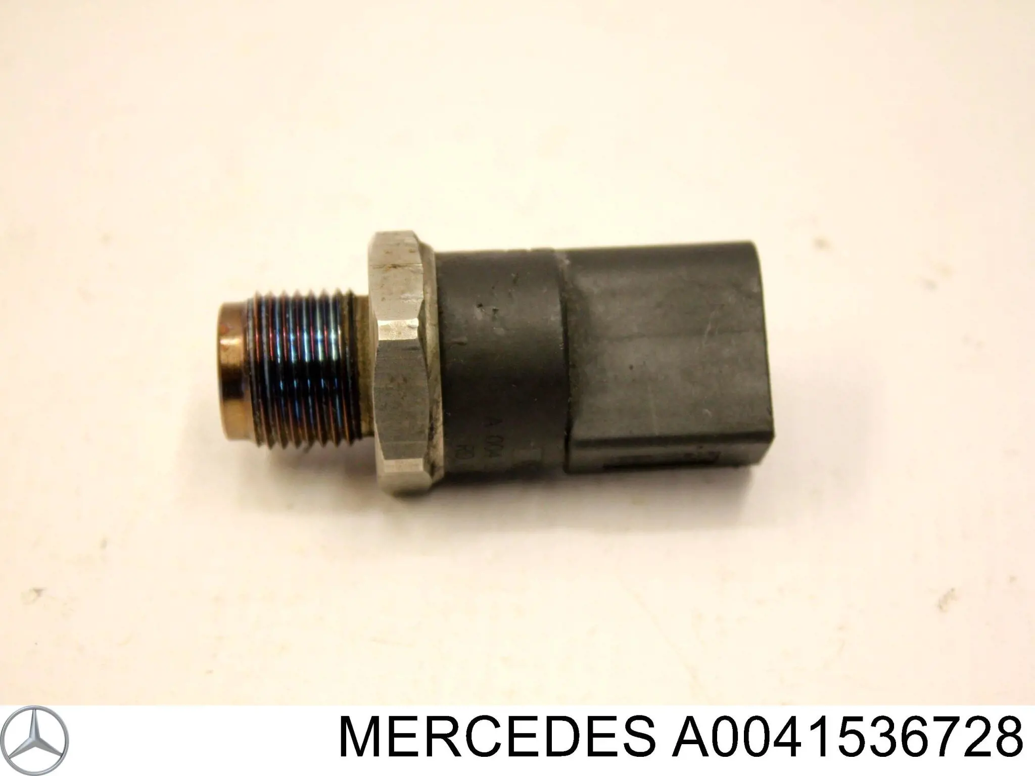 Датчик тиску палива Mercedes A0041536728