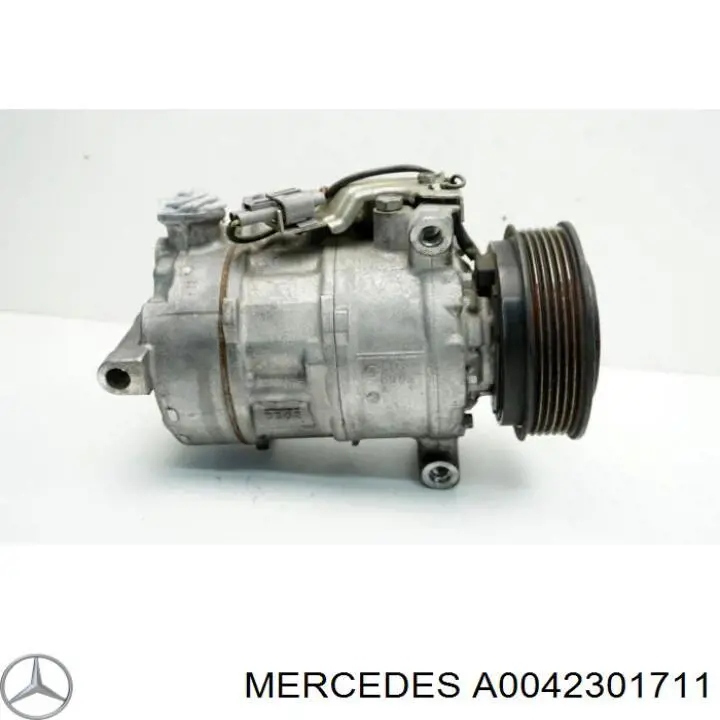 Насос кондиціонера Mercedes A0008303602