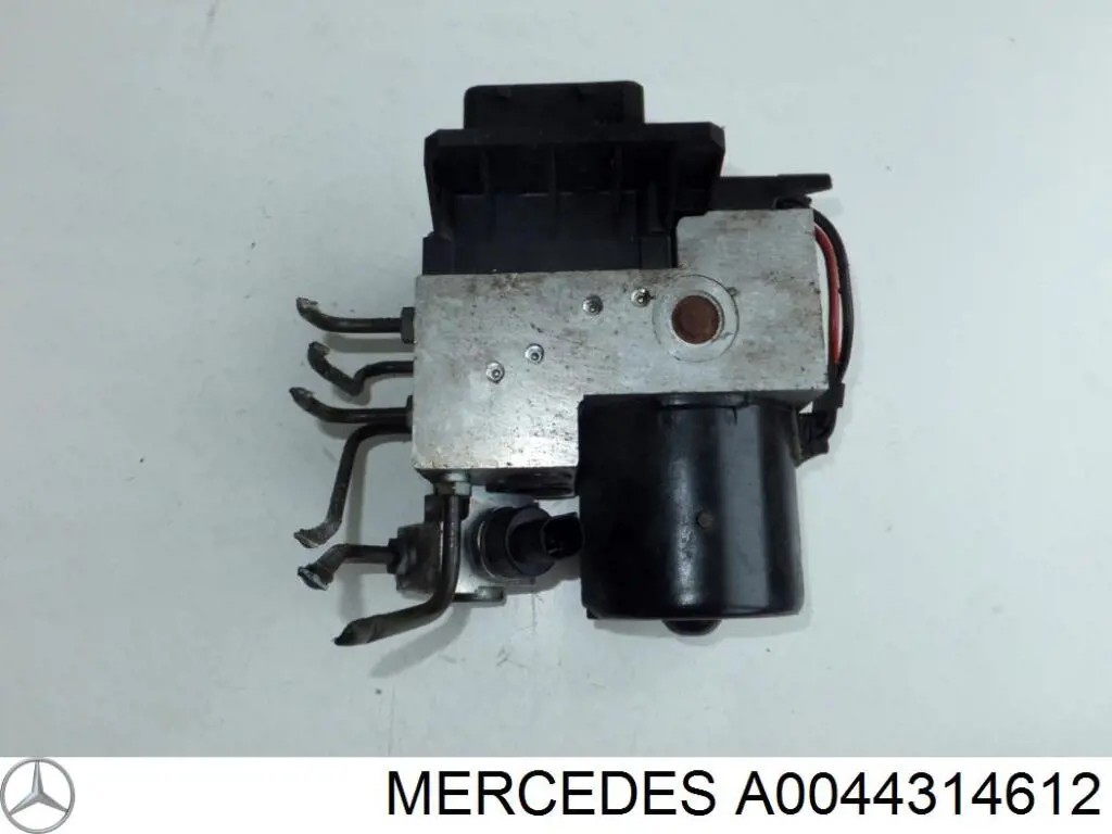 Блок АБС A0044314612 Mercedes