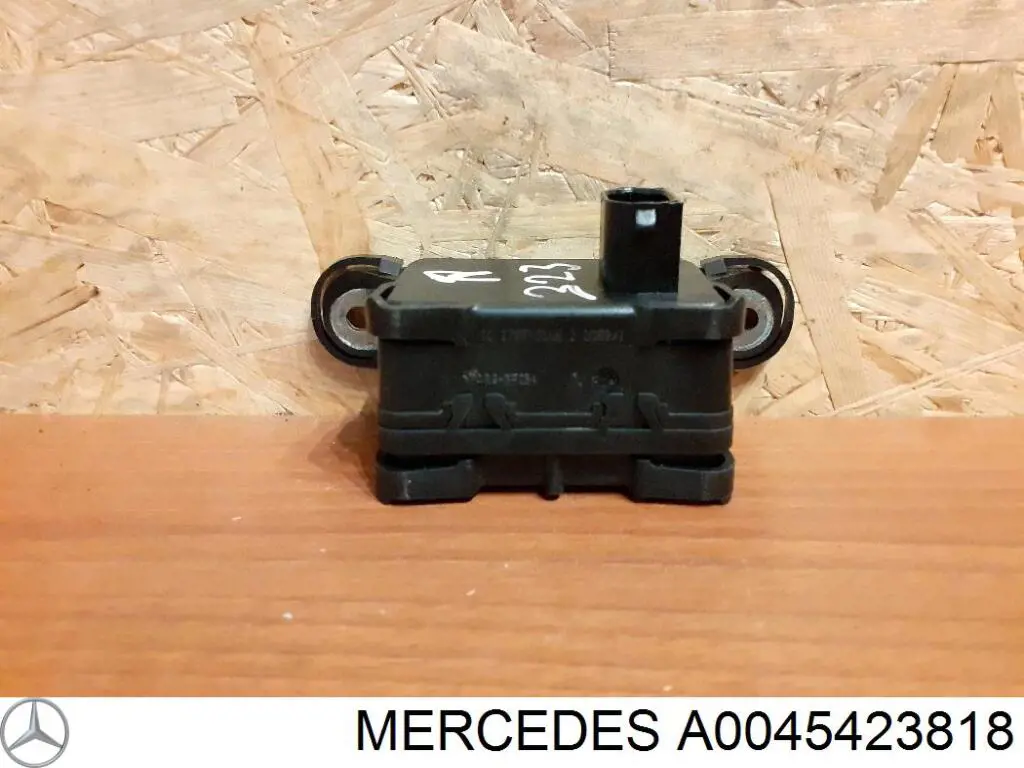 A0045423818 Mercedes Датчик поперечного прискорення (ESP)