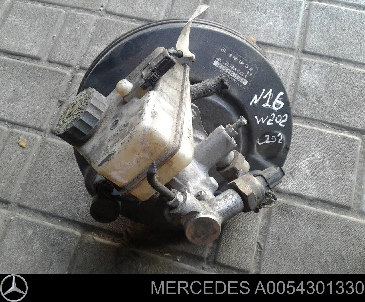 Вакуумника Mercedes A0054301330 ціна, від 35.15 USD