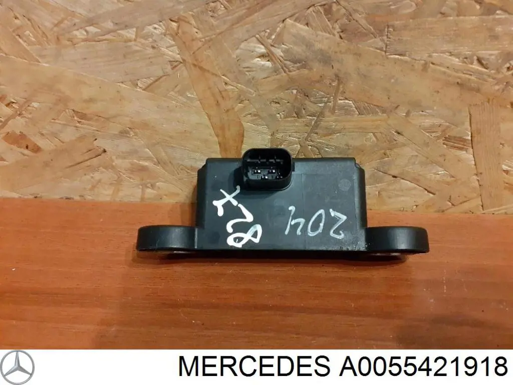 Датчик поперечного прискорення (ESP) на Mercedes C (W204)