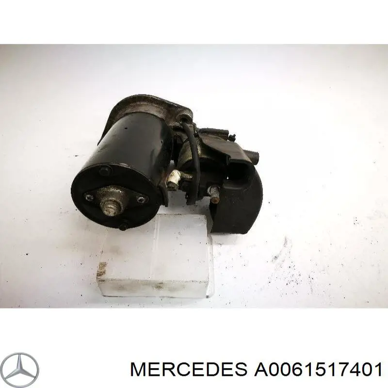 Стартер автомобільний Mercedes A0061517401