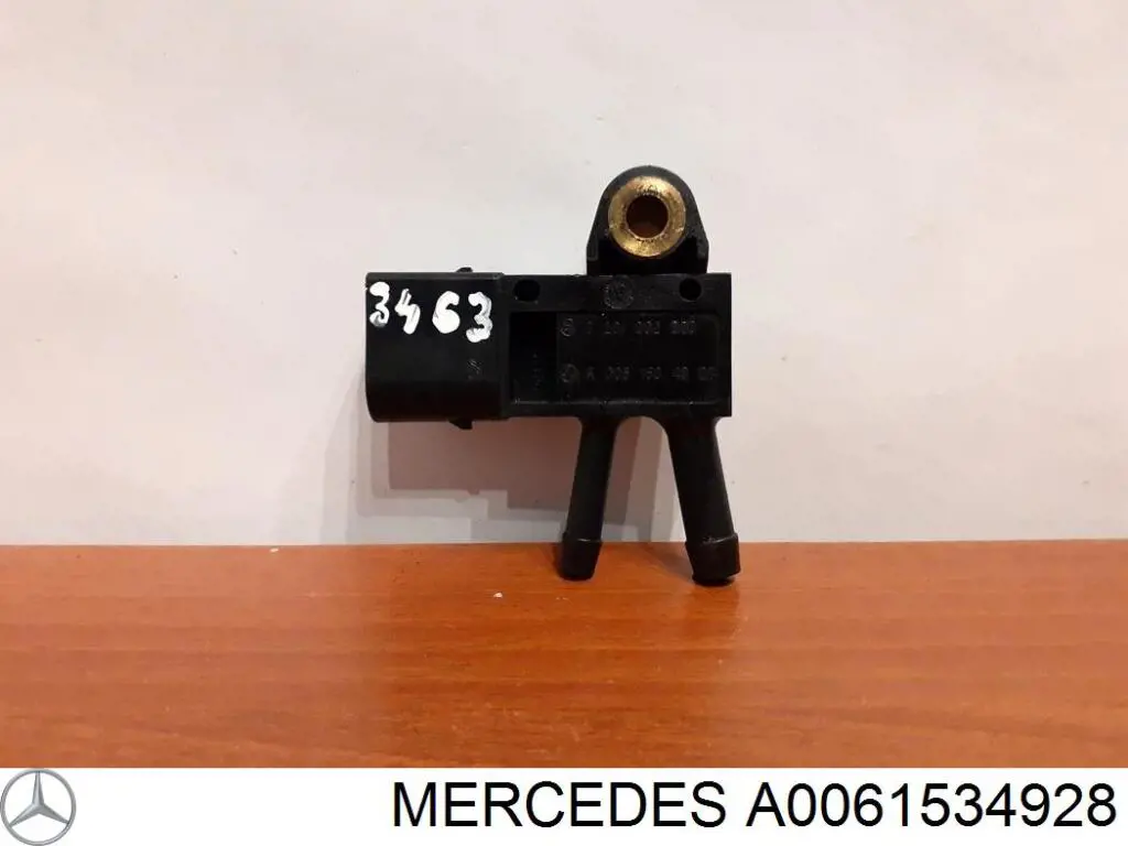 Датчик тиску вихлопних газів A0061534928 Mercedes