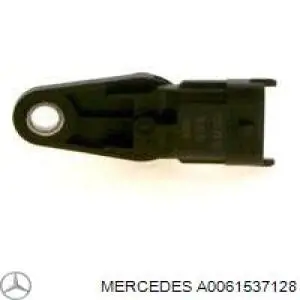 Датчик распредвалу A0061537128 Mercedes