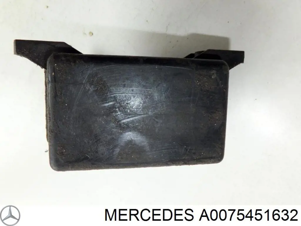 Купити A0075451632 Mercedes Реле свічок накалу
