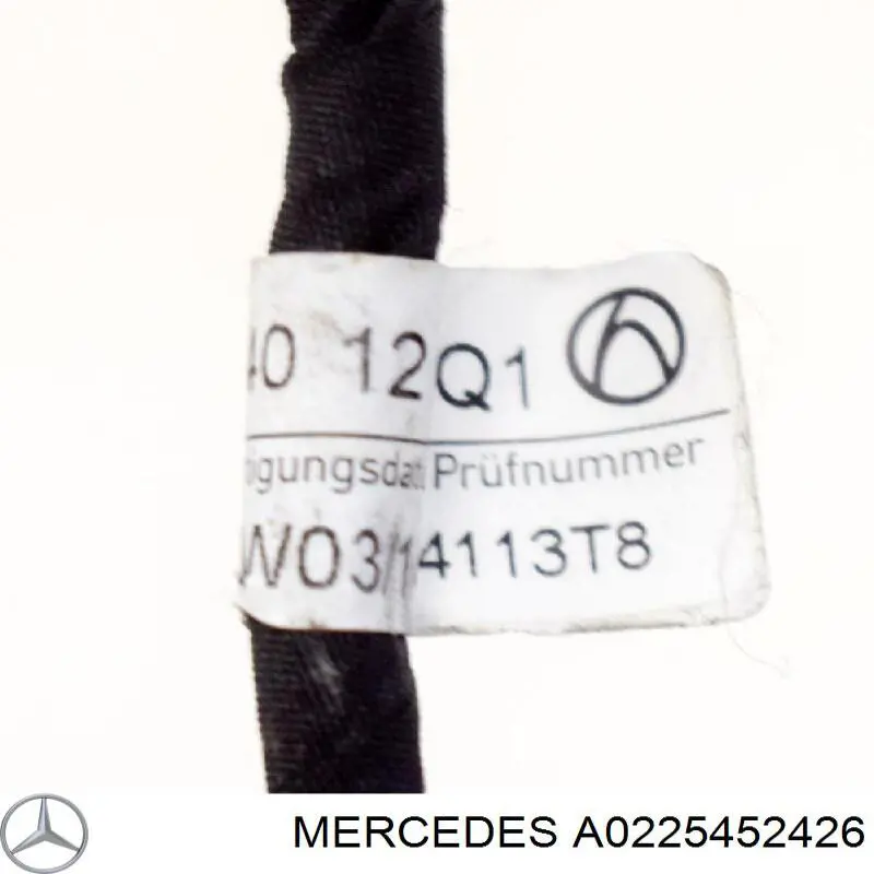 225452426 Mercedes Шків компресора кондиціонера