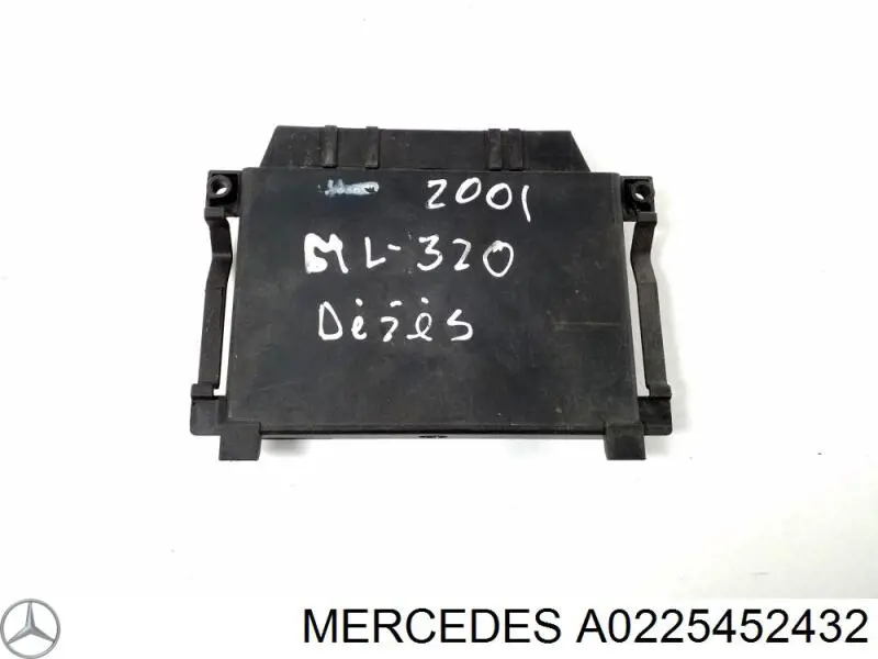 A0225452432 Mercedes 