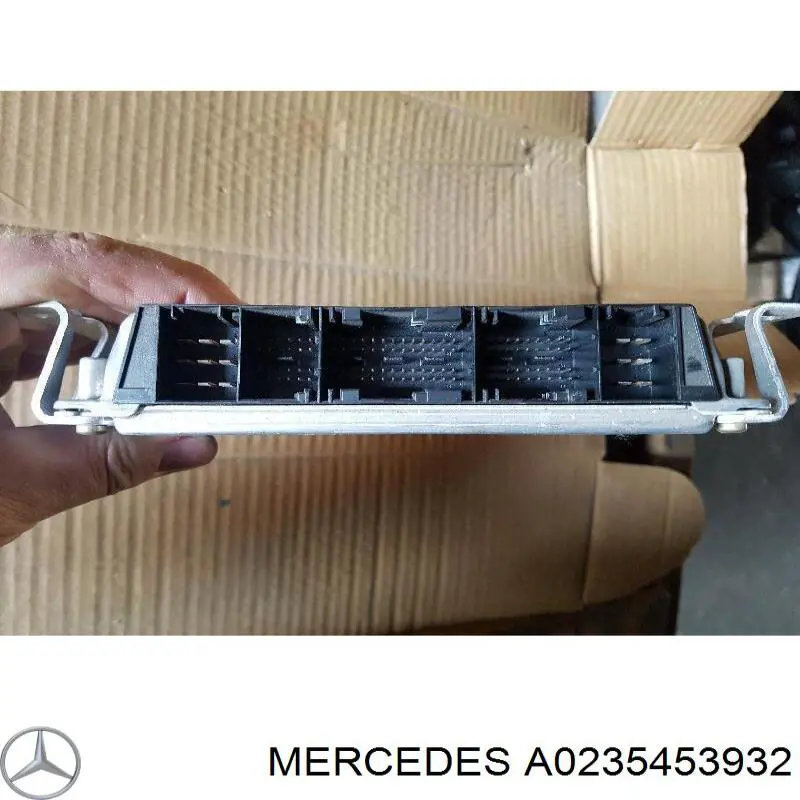 Купити A0235453932 Mercedes 
