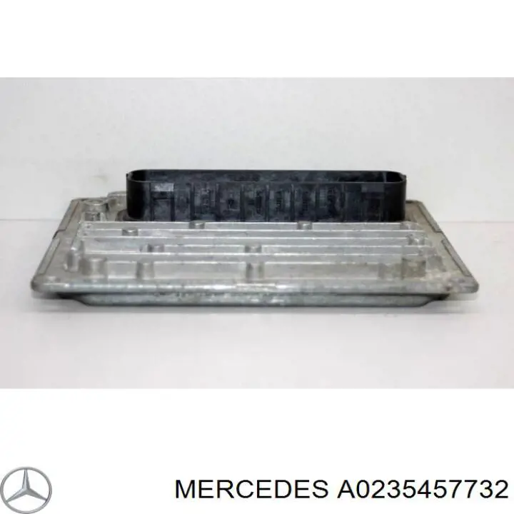 Купити A0235457732 Mercedes Модуль управління двигуном