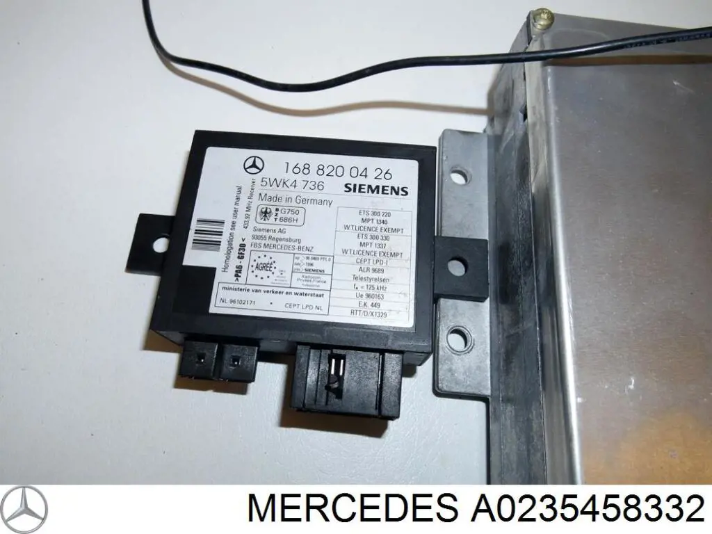 Блок двигуна Mercedes A0285454432