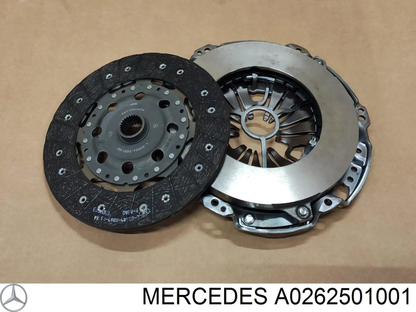 A0262501001 Mercedes комплект зчеплення (3 частини)