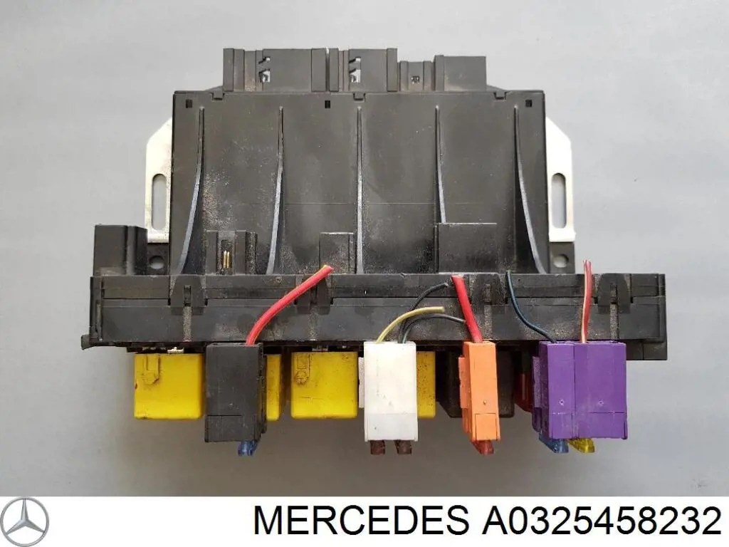 Монтажний блок Mercedes A0325458232
