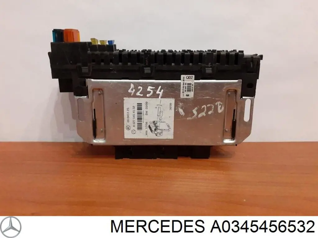 Купити A0345456532 Mercedes Блок керування сигналами SAM