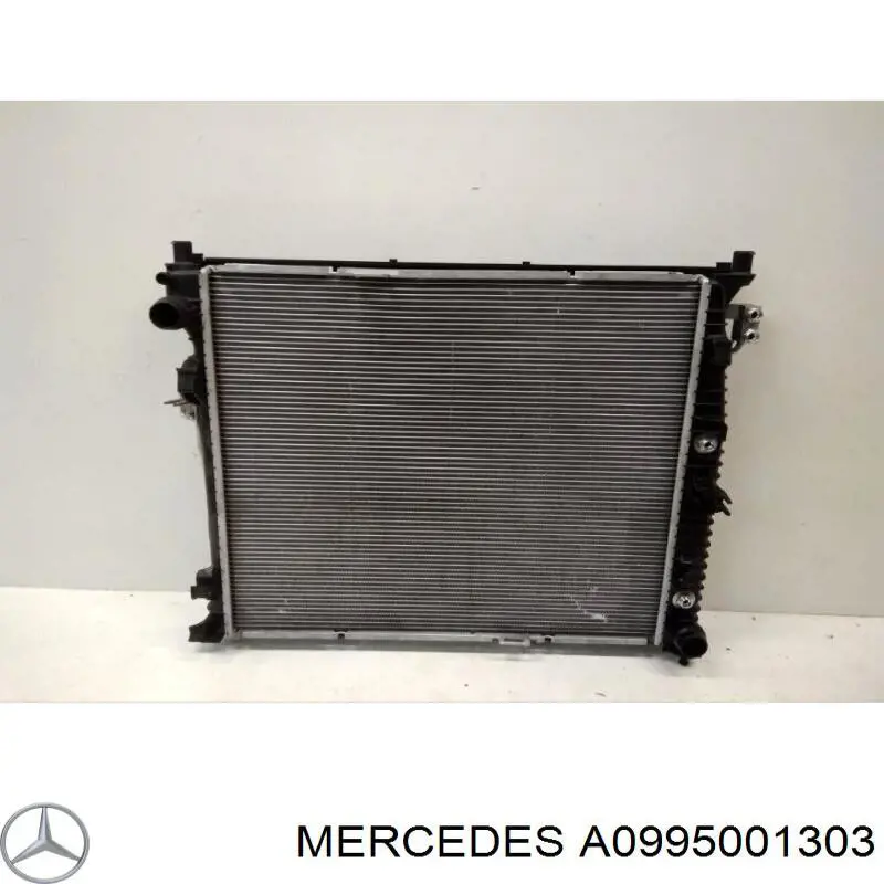 A0995001303 Mercedes радіатор охолодження двигуна