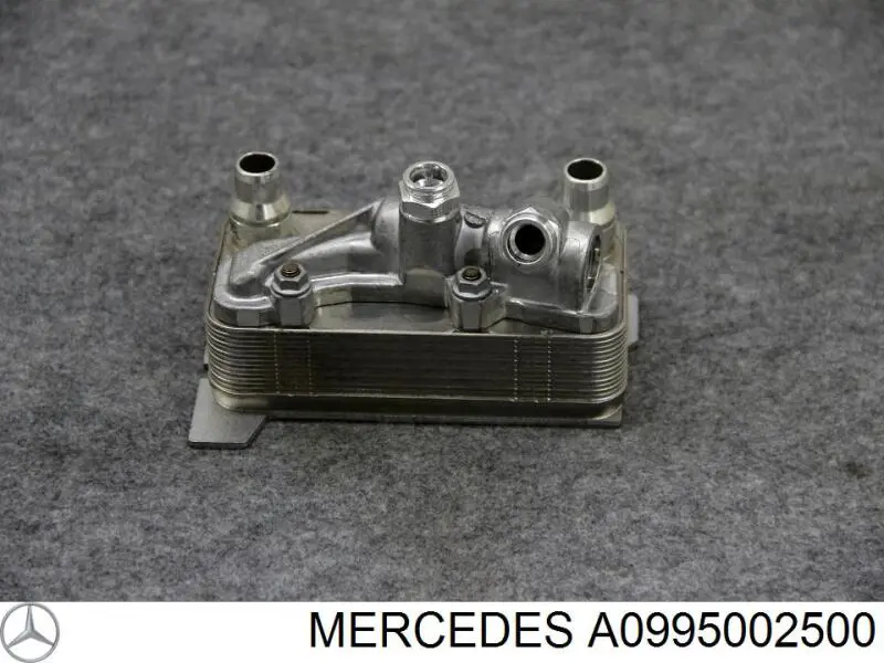 Радіатор охолодження, АКПП Mercedes A0995002500