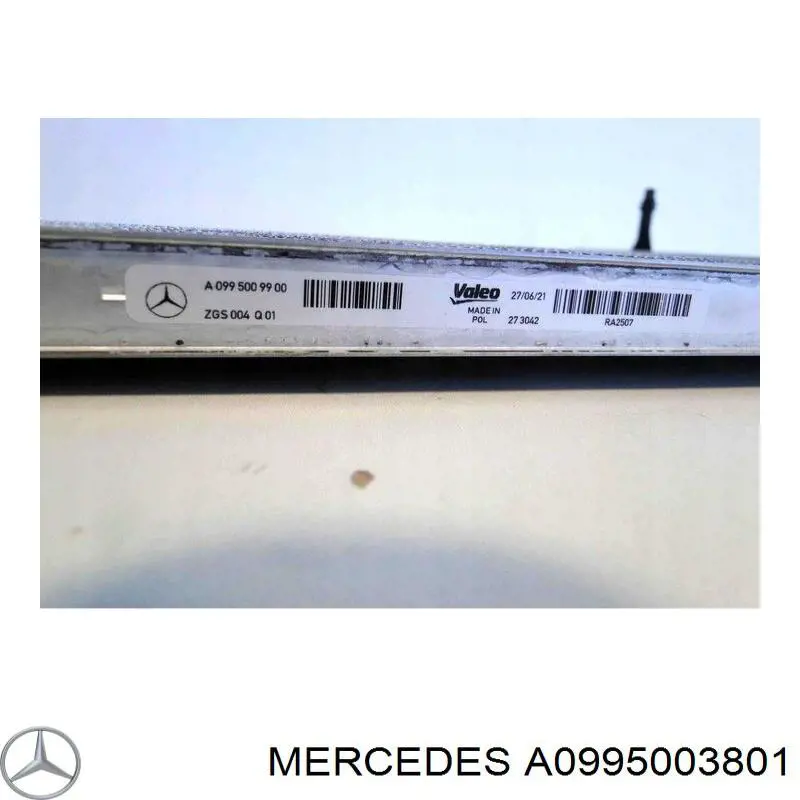 A0995003801 Mercedes Радіатор охолодження двигуна, додатковий