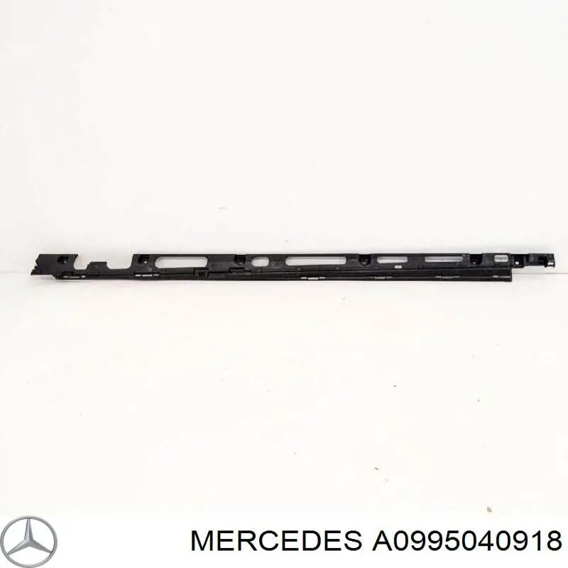 A0995040918 Mercedes Кронштейн радіатора лівий