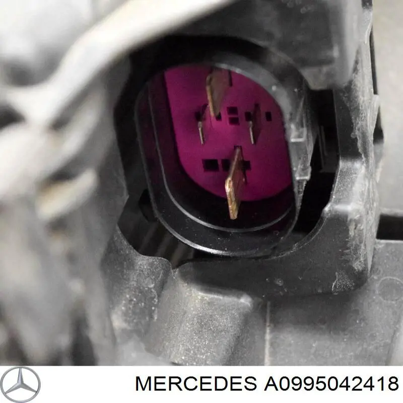  A099504241864 Mercedes