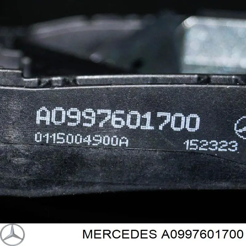 Тримач зовнішньої ручки дверей, задніх лівих Mercedes A0997601700 ціна, від 20.50 USD