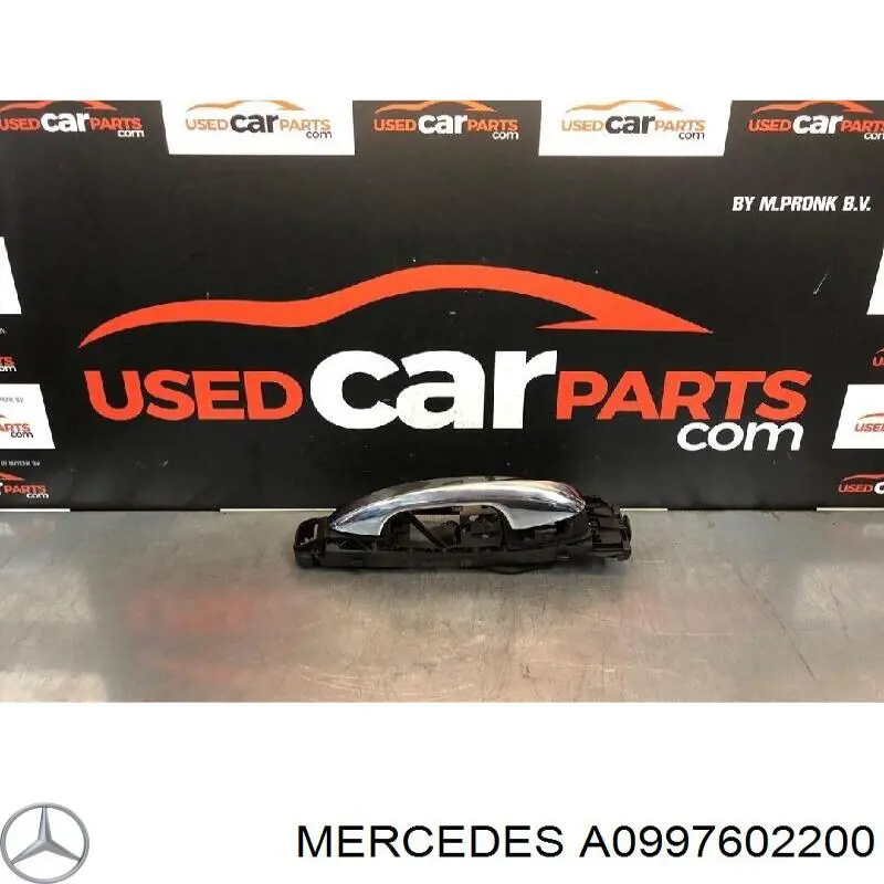 A0997602200 Mercedes Тримач зовнішньої ручки дверей, задніх правих