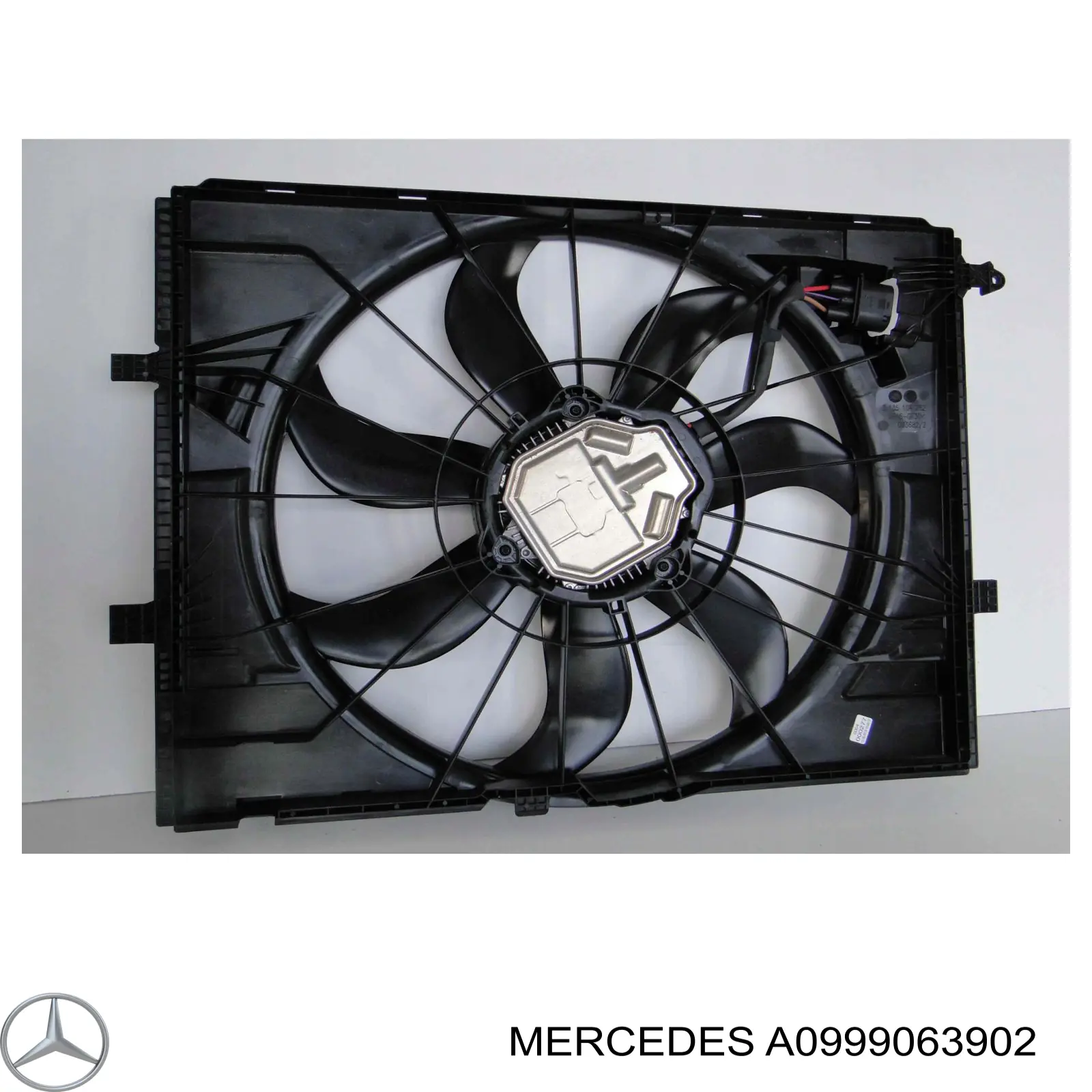 Вентилятор радіатора Mercedes A0999063902 ціна, від 443.43 USD