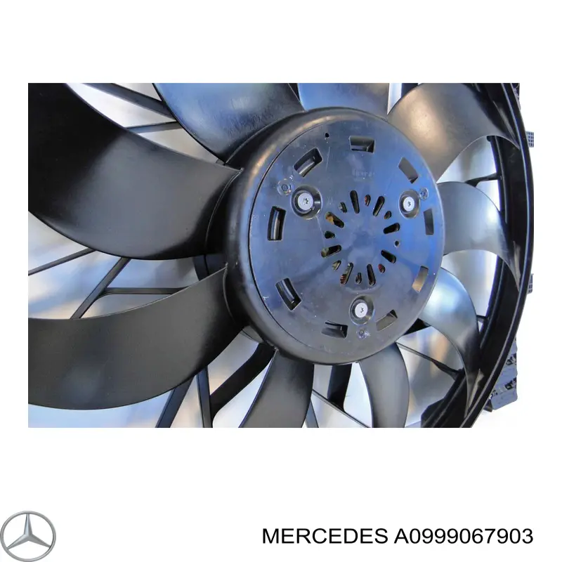 A0999067903 Mercedes Дифузор радіатора охолодження, в зборі з двигуном і крильчаткою