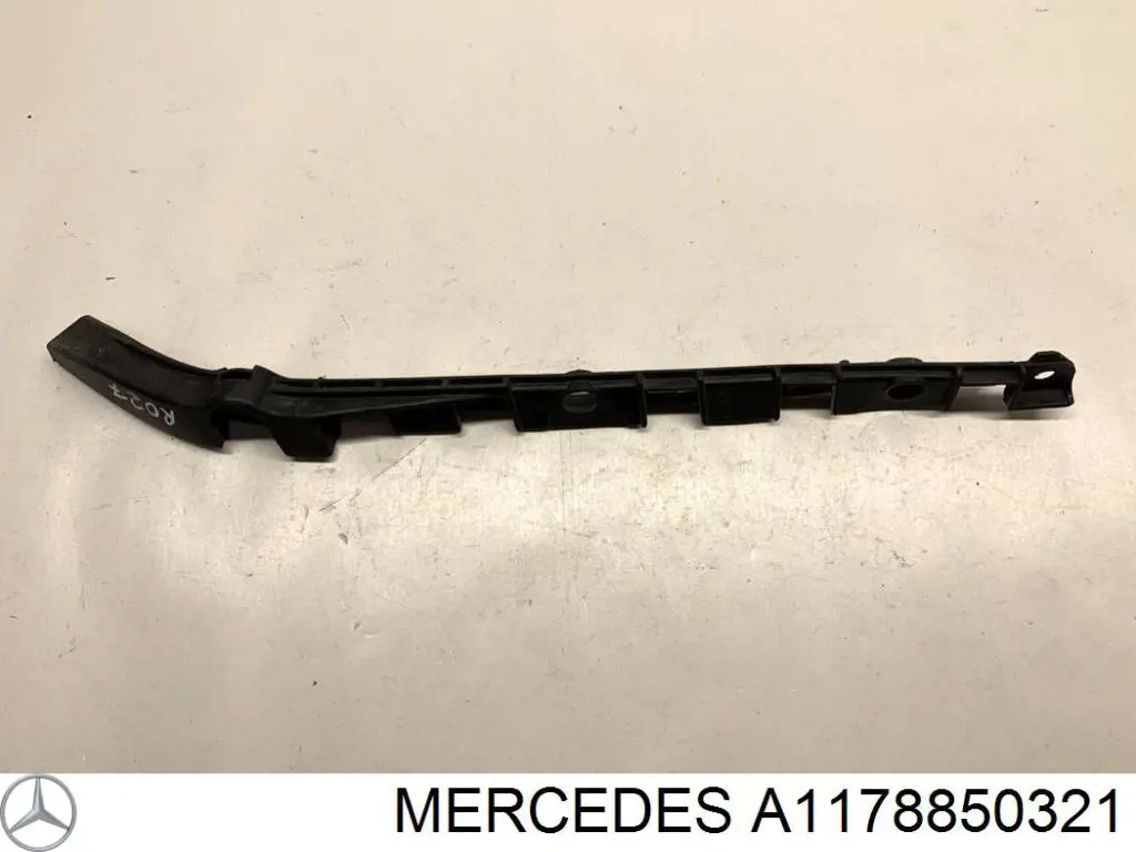 Кронштейн бампера заднього, зовнішній лівий Mercedes A1178850321 ціна, від 12.67 USD