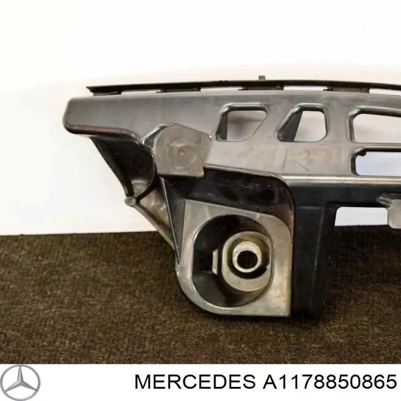 Кронштейн бампера заднього, правий Mercedes A1178850865 ціна, від 16.47 USD