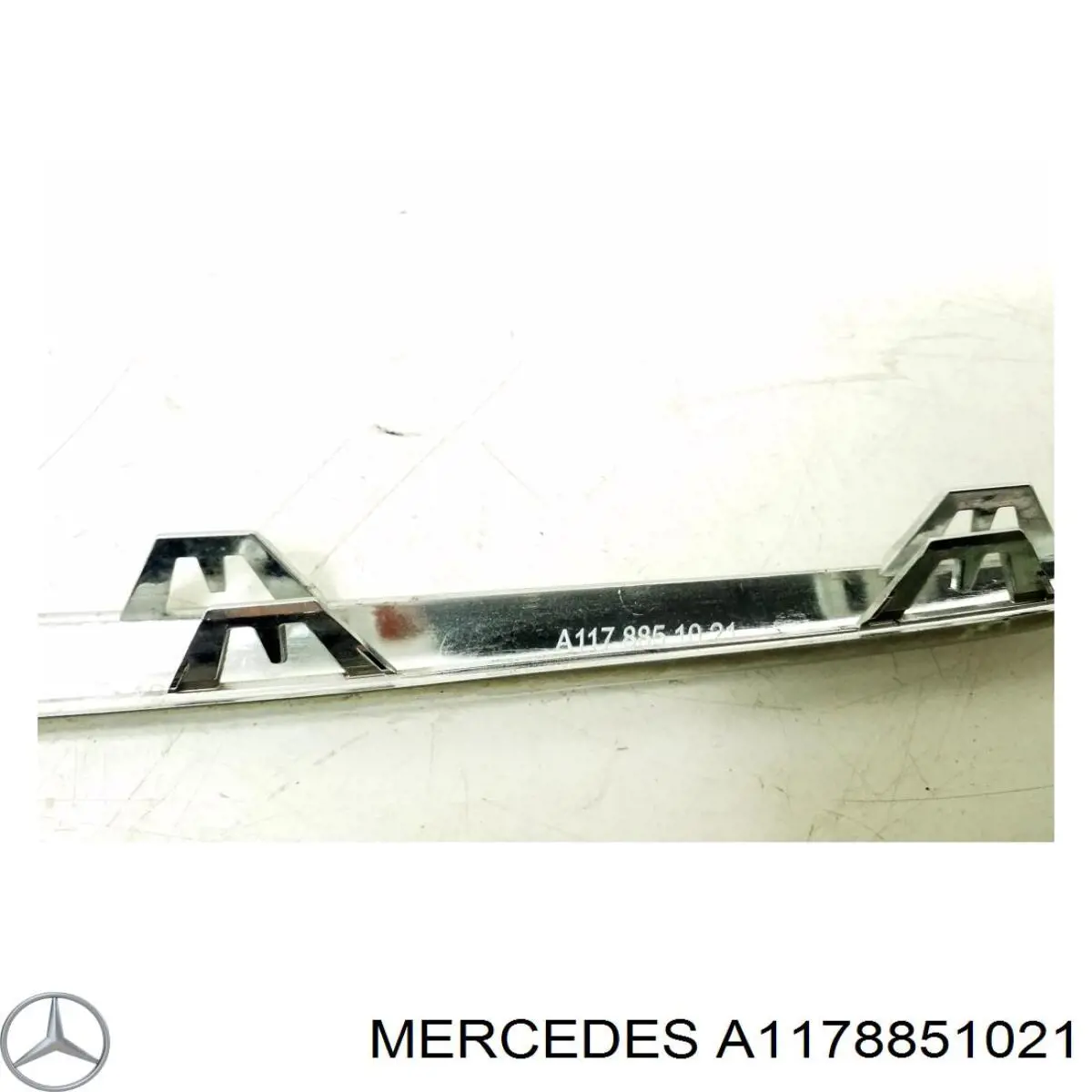 Облицювання радіатора Mercedes A1178851021 ціна, від 22.50 USD