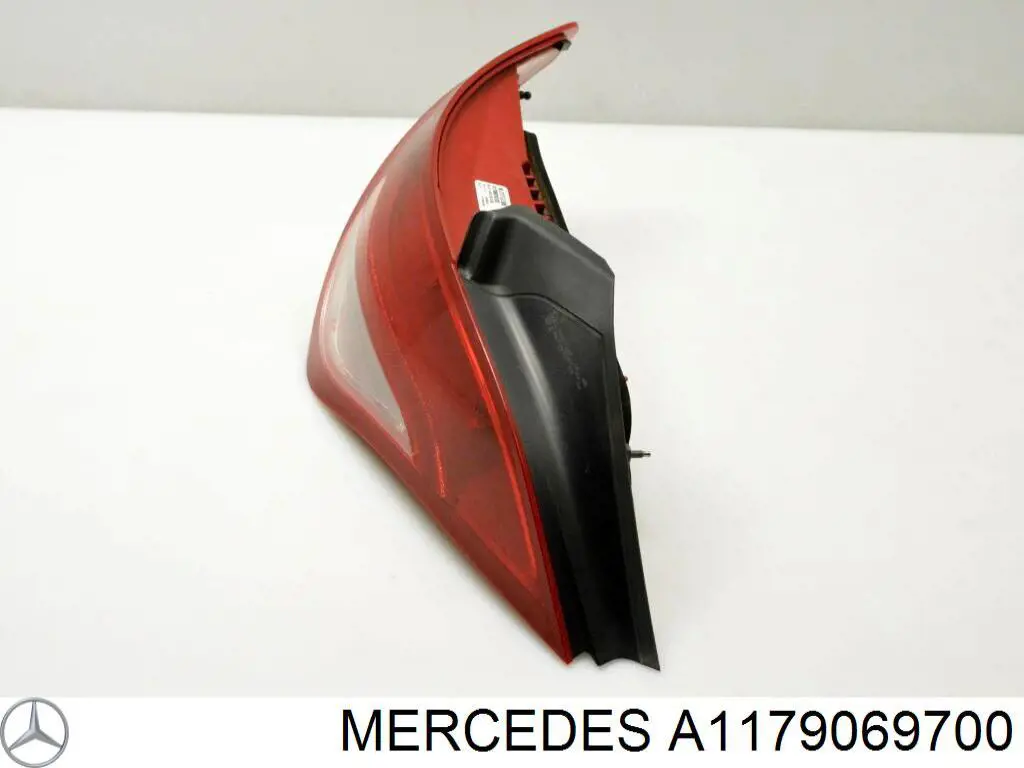 Ліхтар задній лівий Magneti Marelli 714021180751 ціна, від 180.89 USD
